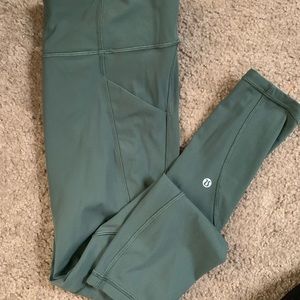 Green lulu lemon leggings